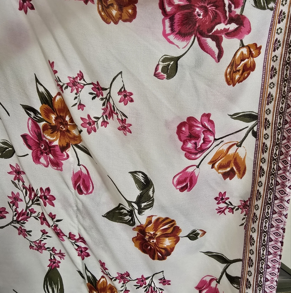 Japna Beautiful Floral Kimono One Size - Picture 3 of 6